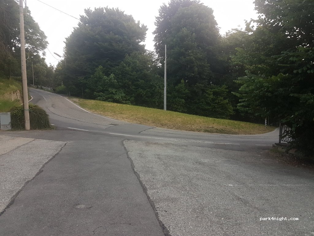 (10133) Torino - 185 Strada Comunale da San Vito a Revigliasco — foto 2