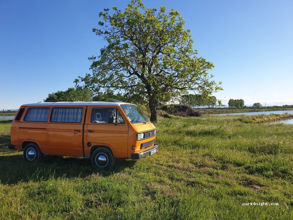(28065) Cerano - Unnamed Road — foto