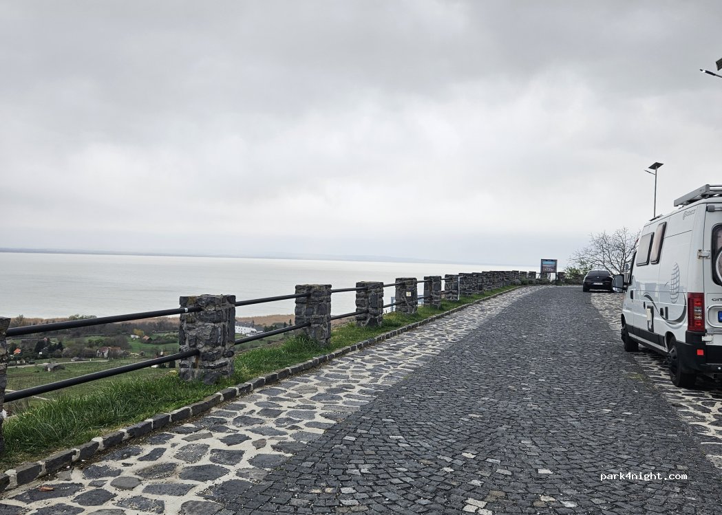 (8261) Badacsonytomaj - 50 Kisfaludy Sándor utca — foto 3