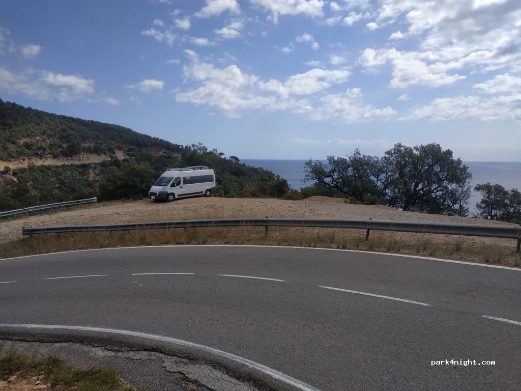 (17220) San Felíu de Guixols - 35 GI-682 — foto 2