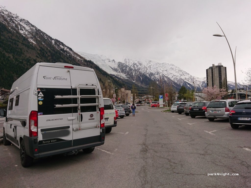 (74400) Chamonix-Mont-Blanc - 266 Route du Bouchet — foto