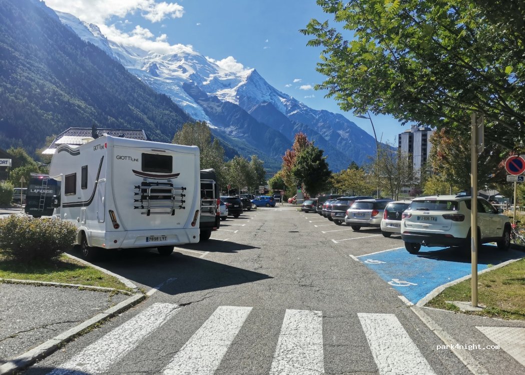(74400) Chamonix-Mont-Blanc - 266 Route du Bouchet — foto 2