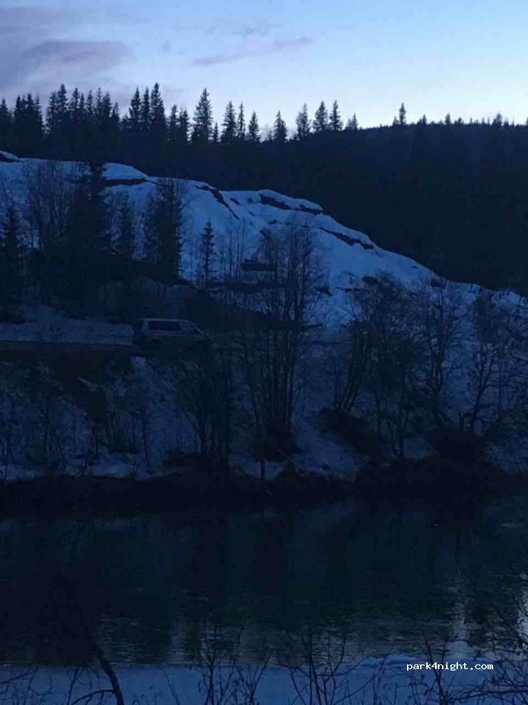 (8615) Björnvasdalen - Svartisdalveien — foto