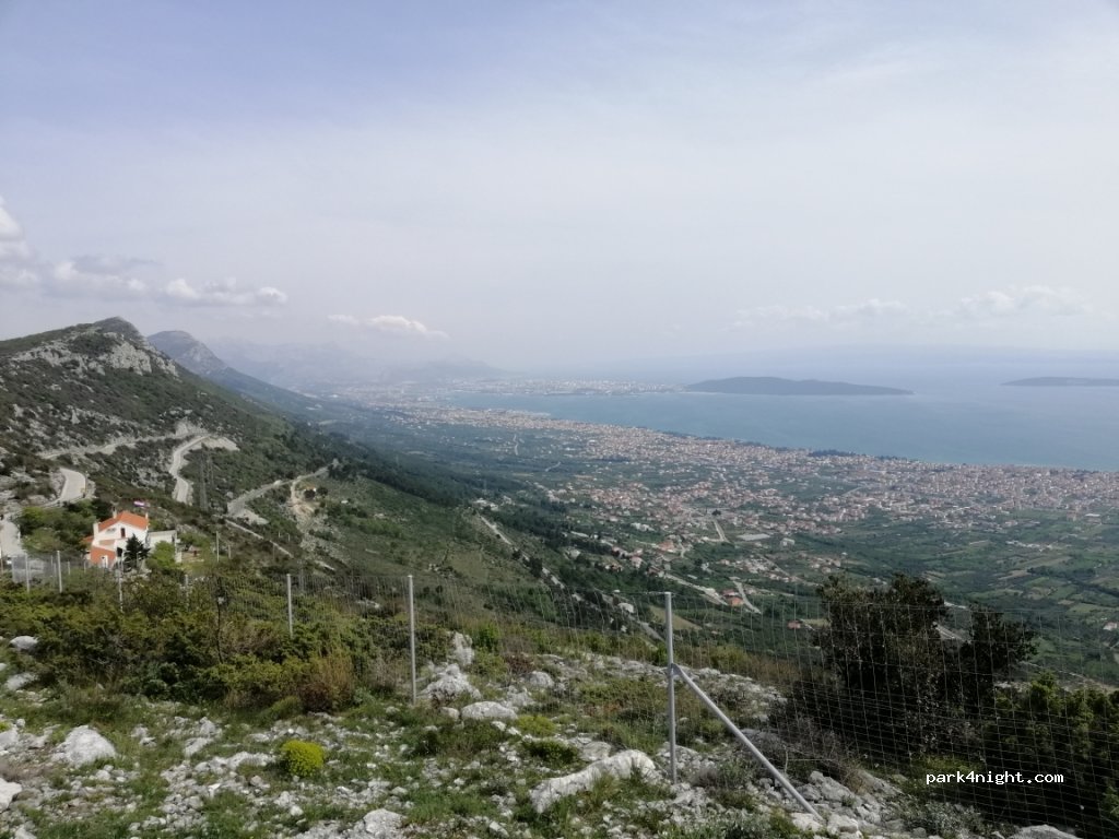 (21202) Radošić - Unnamed Road — foto 2