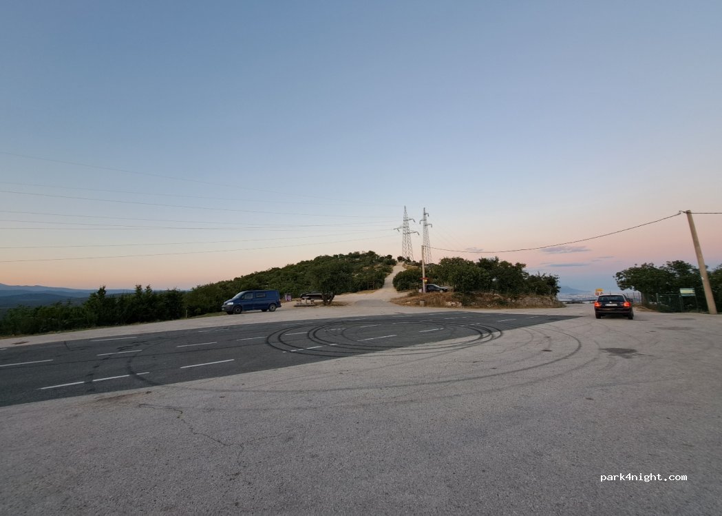 (21202) Radošić - Unnamed Road — foto 3