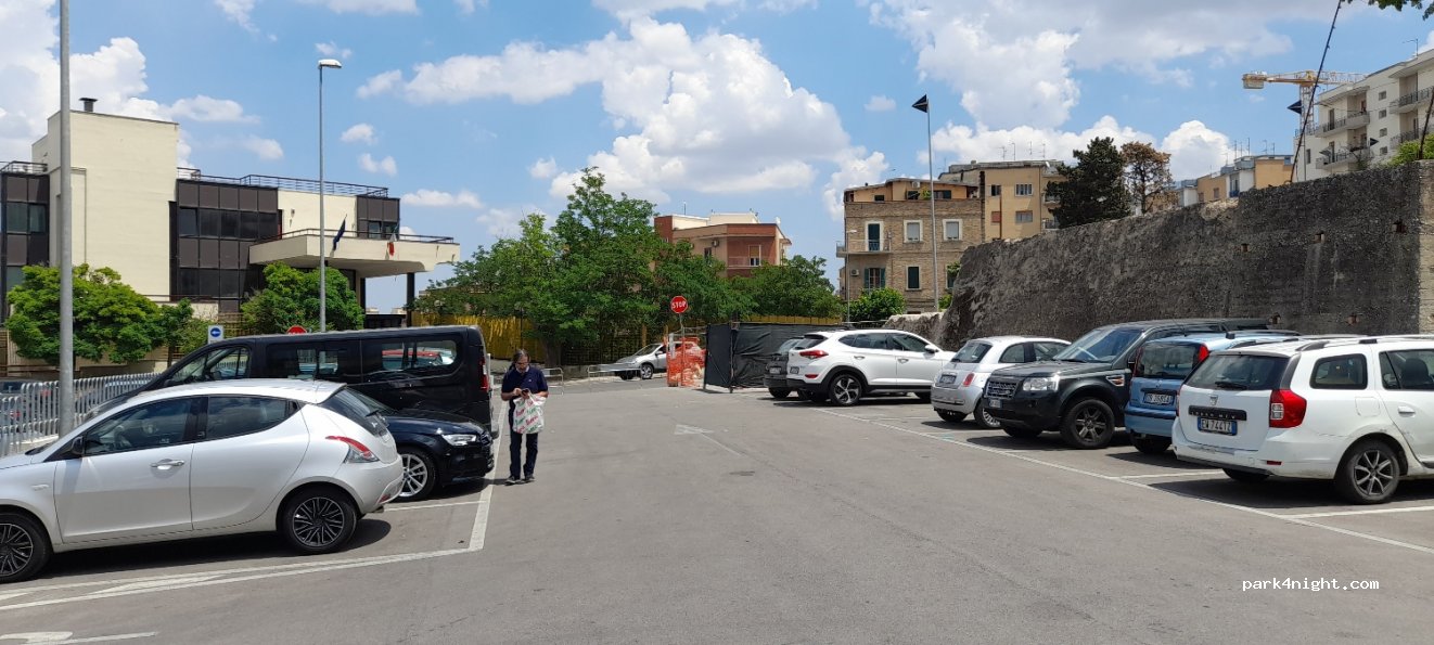 (75100) Matera - 71 Piazza Michele Bianco — foto