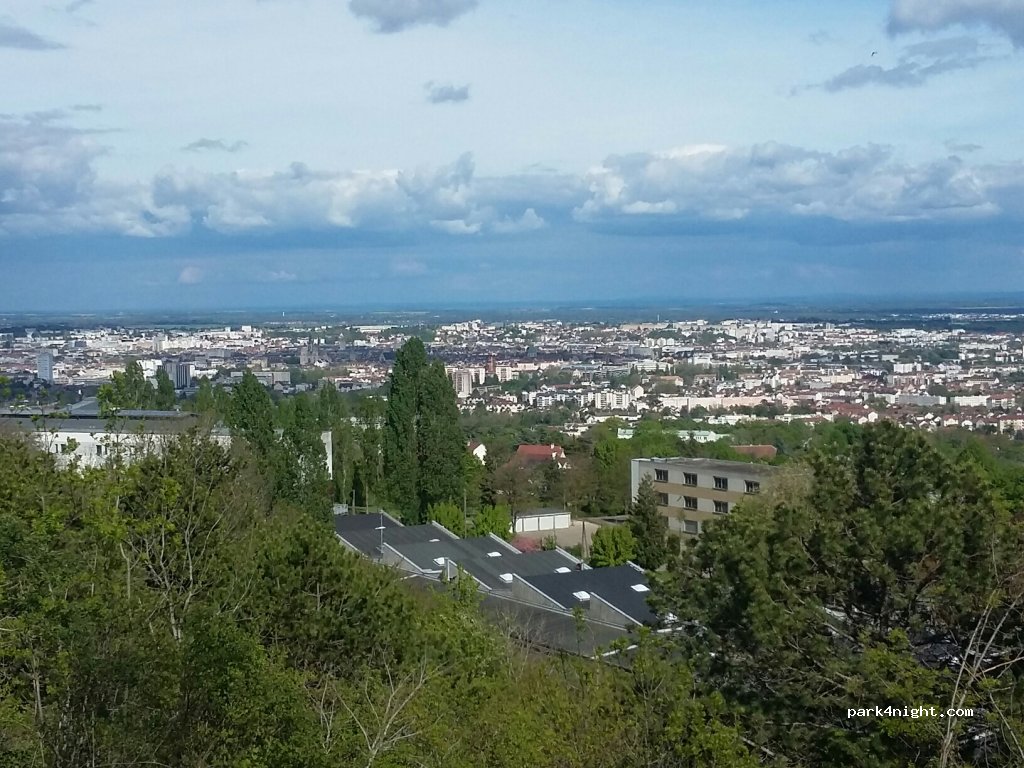 (21000) Dijon - 95 Chemin du Fort de la Motte Giron — foto