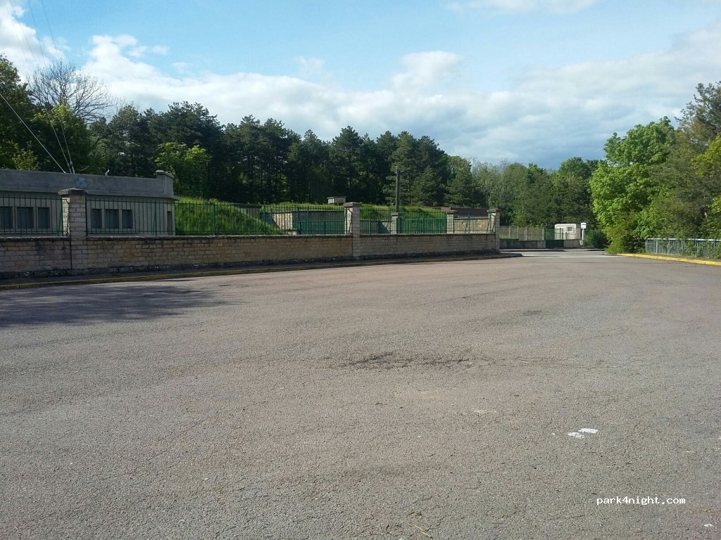 (21000) Dijon - 95 Chemin du Fort de la Motte Giron — foto 2