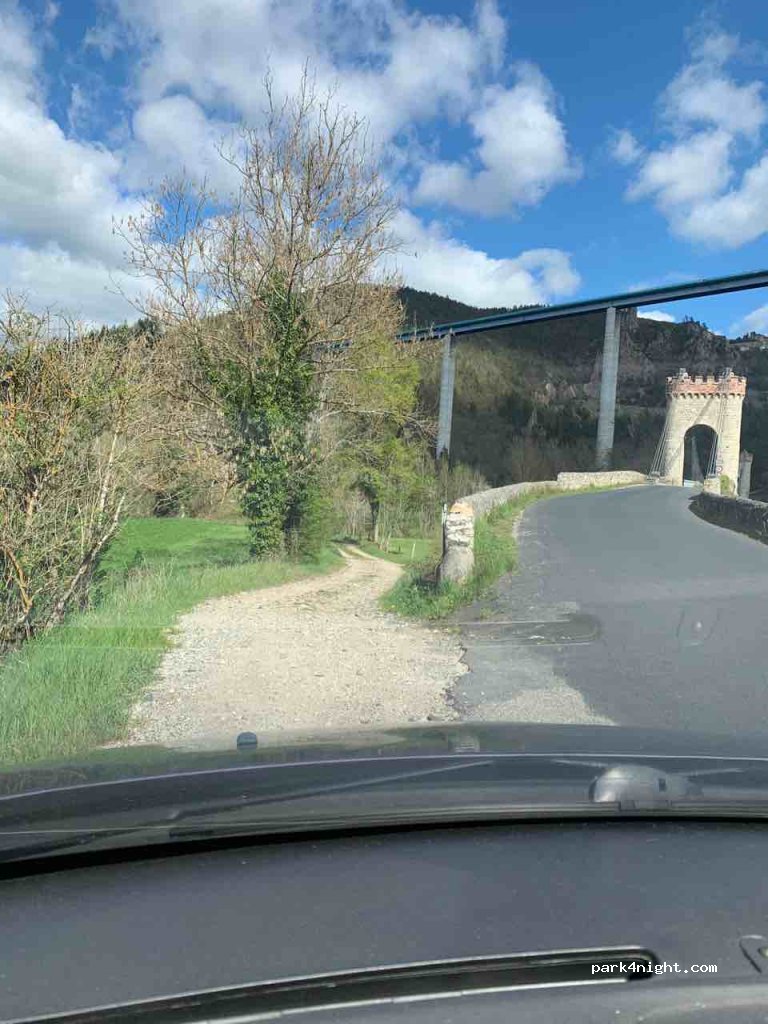 (43590) Beauzac - D461 — foto
