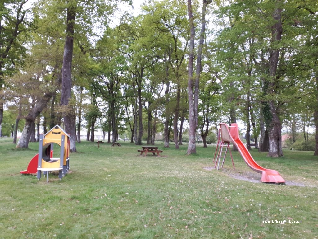 (65130) Capvern - 417 Rue du 14 Juillet 1789 — foto 3