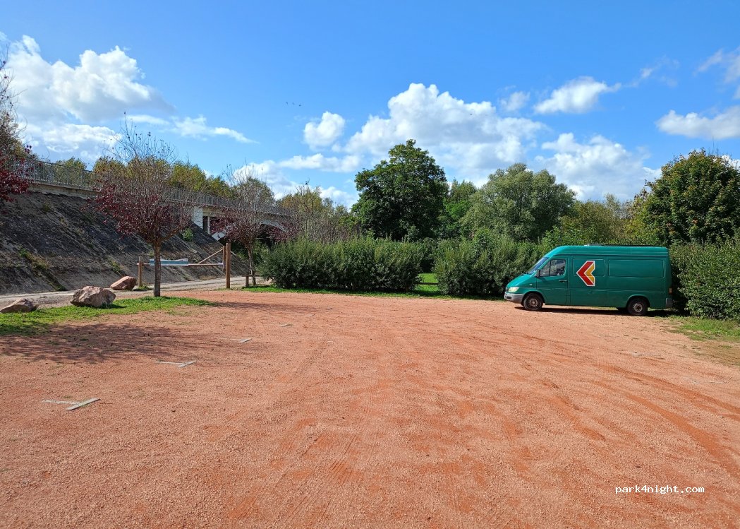 (42720) Pouilly-Sous-Charlieu - 84 Rue de la Berge — foto 3