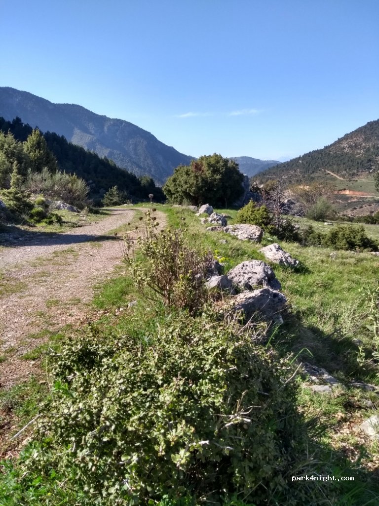 (250 06) Peristera - Eparchiaki Odos Sarantapichou - Idaton Stigos — foto 2
