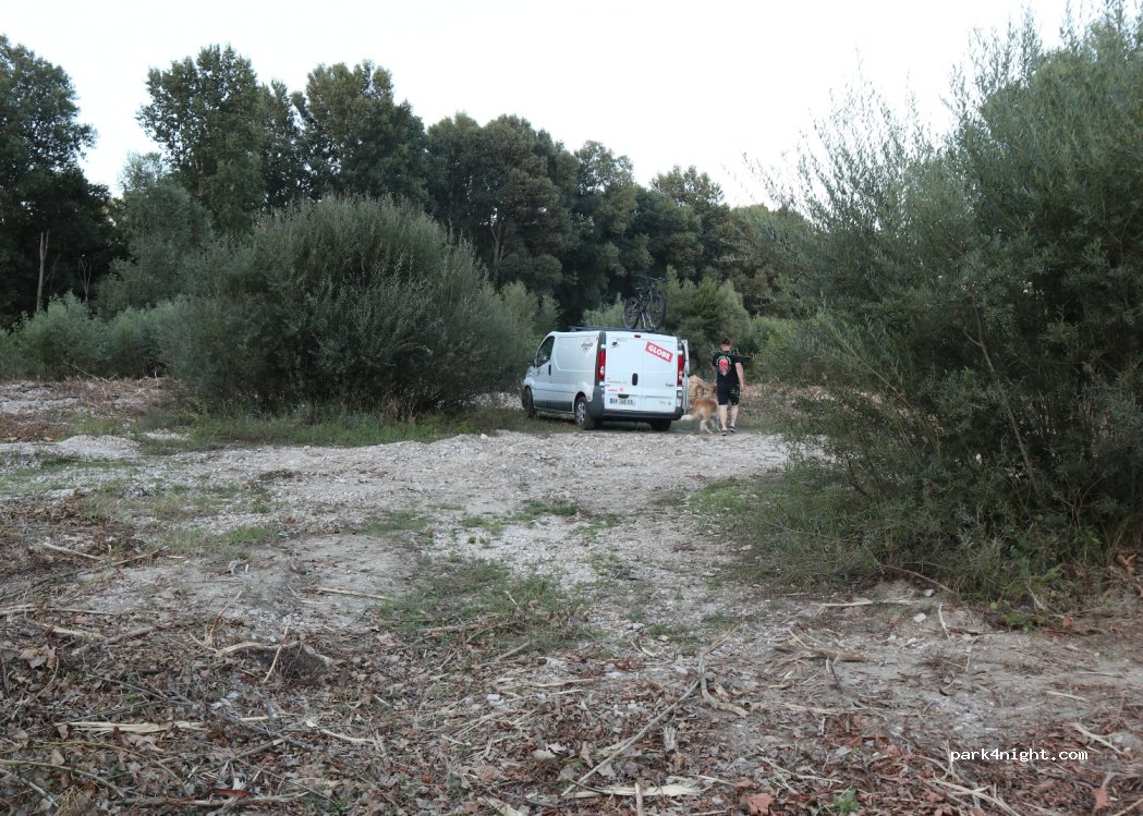 (26740) La Laupie - 740 Route de la Bâtie Roland — foto 2