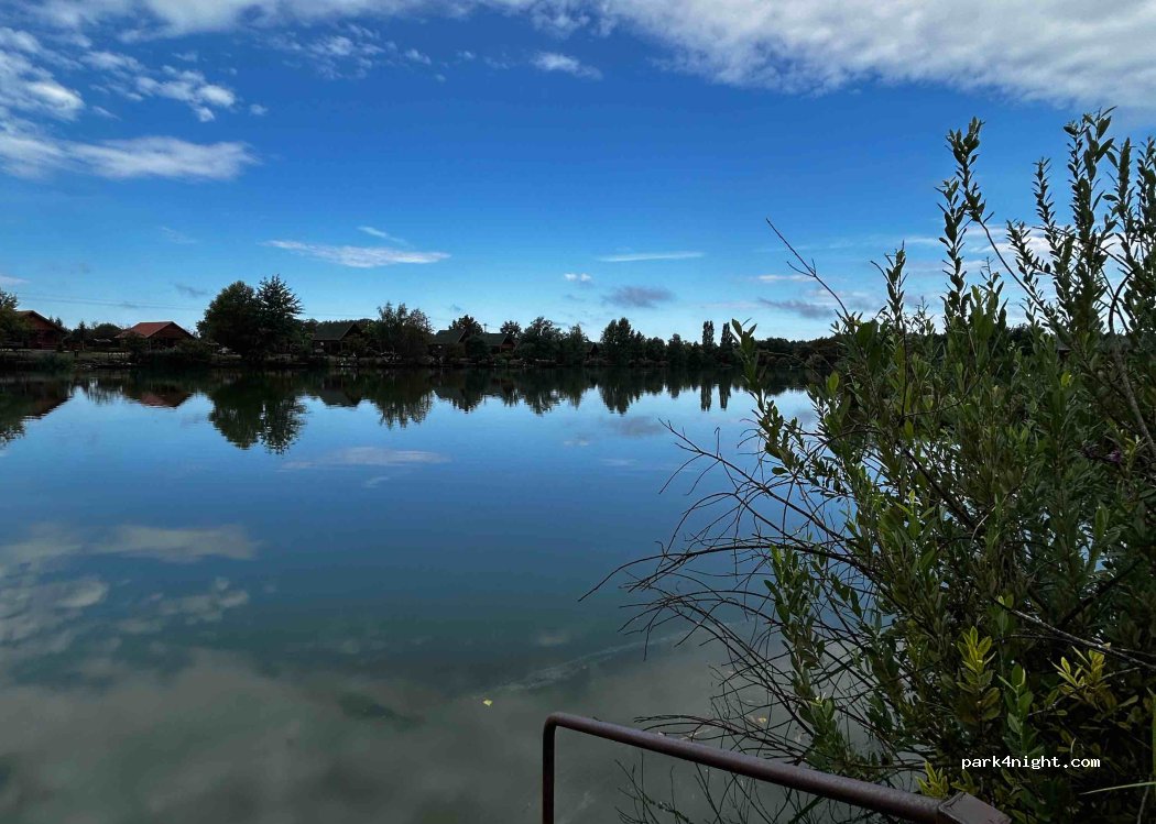 Sárberki Horgásztó- Sárberki Fishing Lake — foto 4