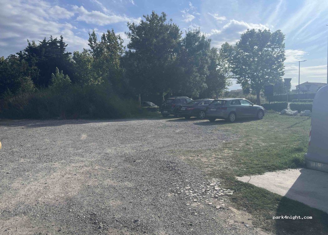 (66750) Saint-Cyprien - 1 Rue du Danemark — foto 3