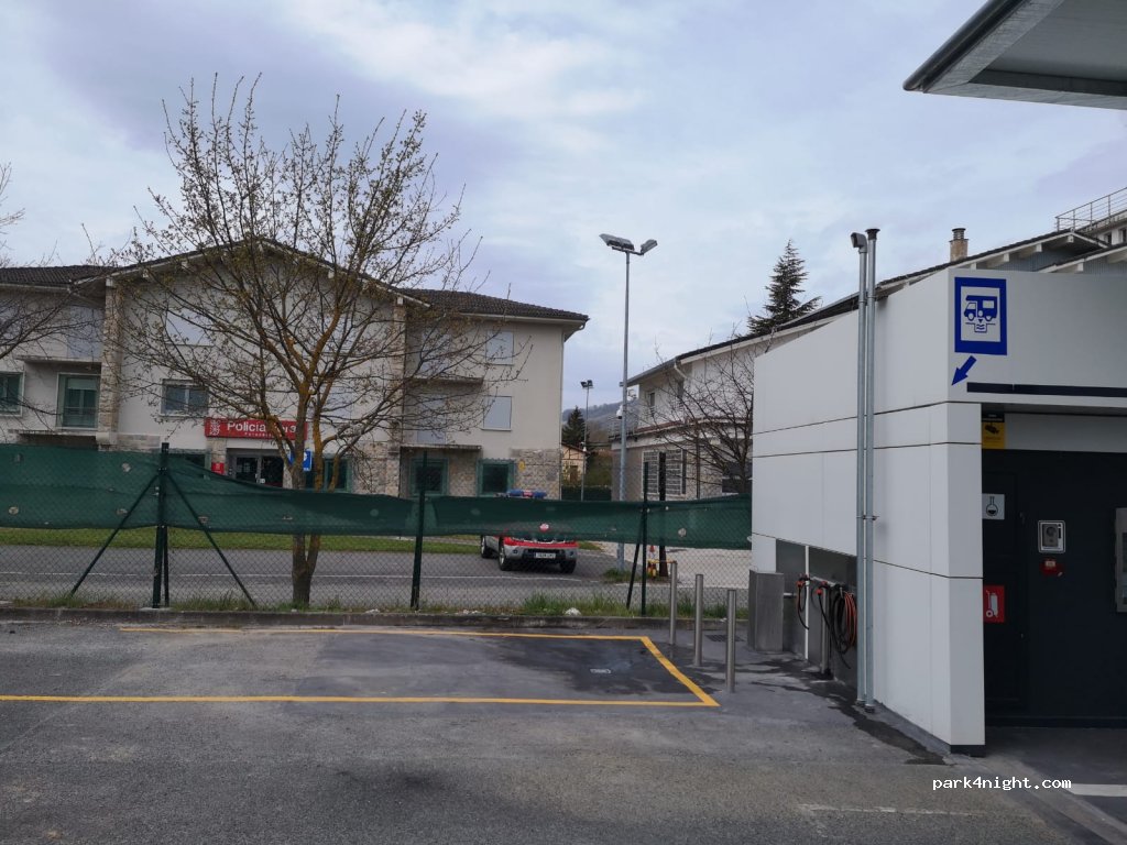 (31800) Altsasu - 18 Avenida Pamplona — foto