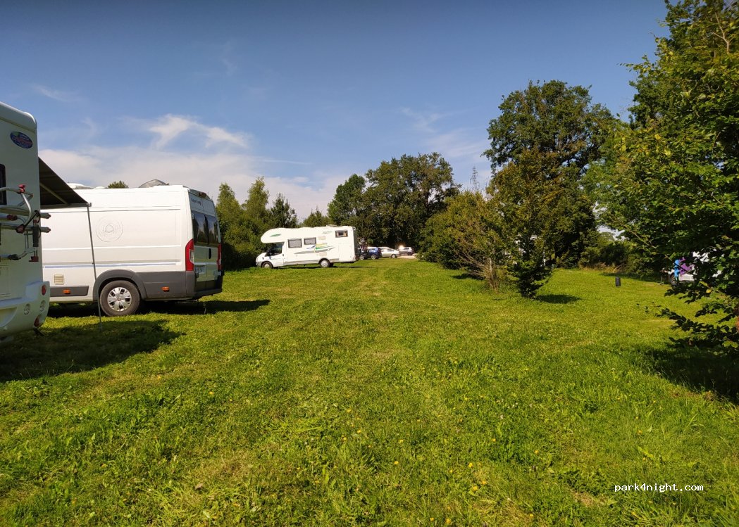 (12160) Baraqueville - D570 — foto