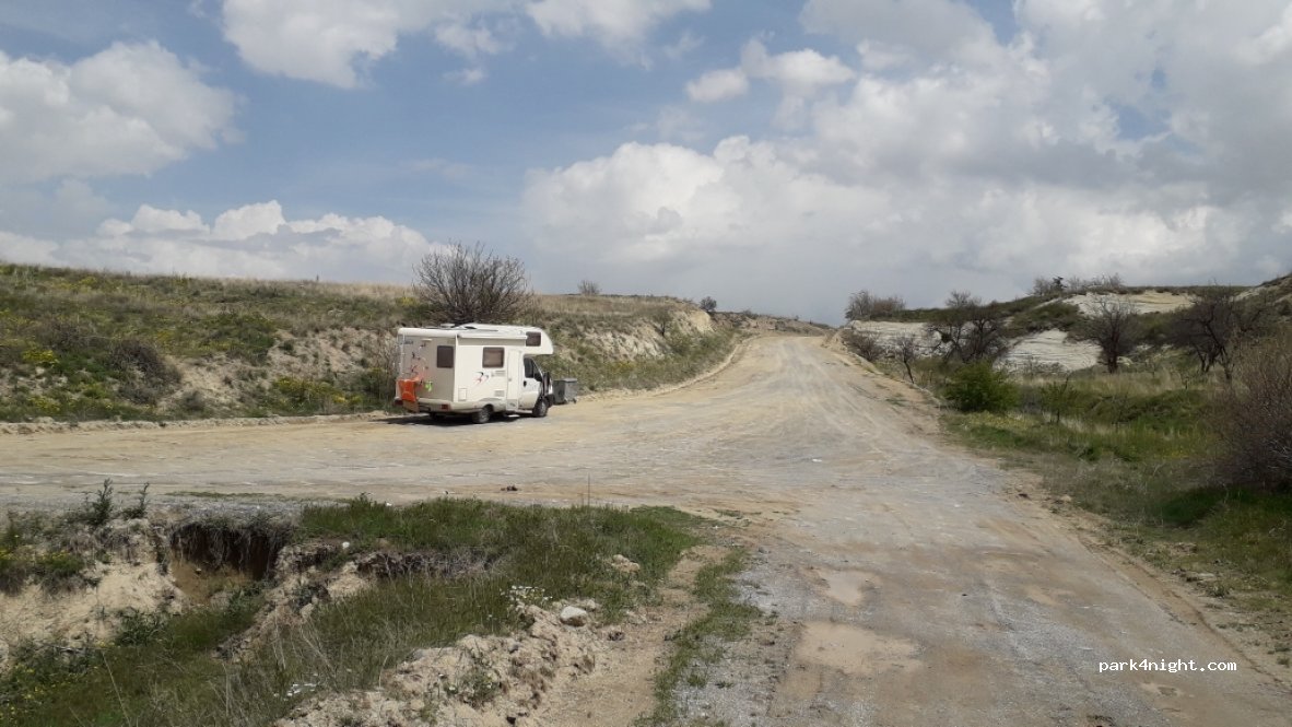 (50400) Ürgüp - Unnamed Road — foto
