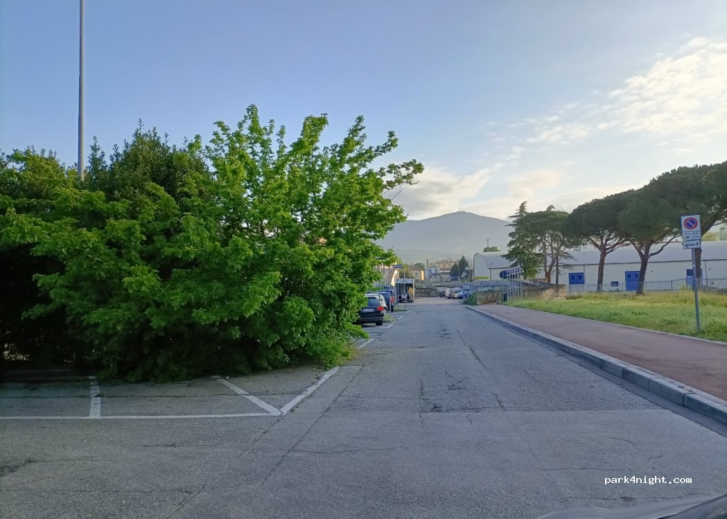 (50019) Sesto Fiorentino - 480 Viale L.Ariosto — foto 2