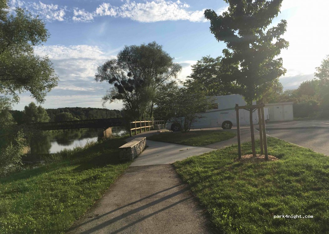 (25260) Longevelle-sur-Doubs - 45 Grande Rue — foto 2