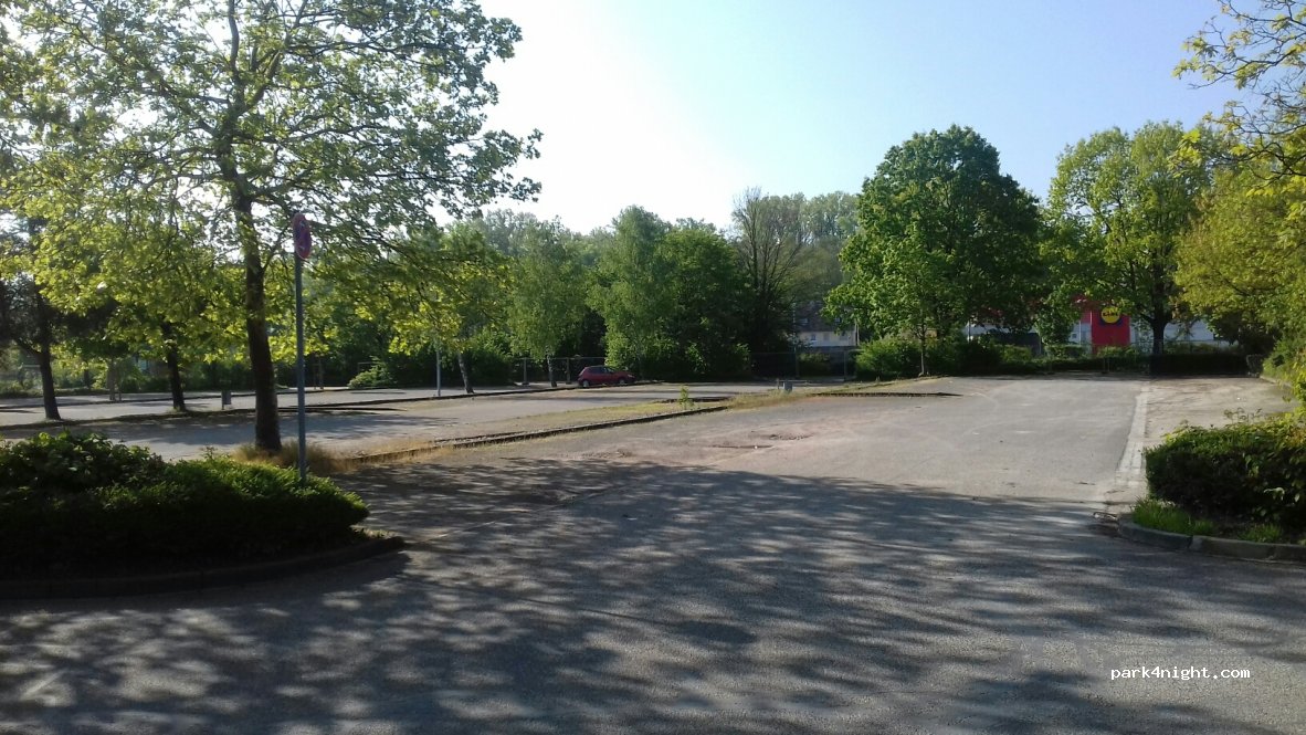 (76456) Kuppenheim - 1 In der Kleinau — foto