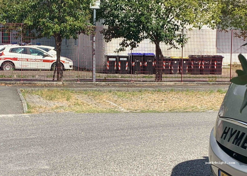 (54033) Carrara - 6 Viale della Stazione — foto 2