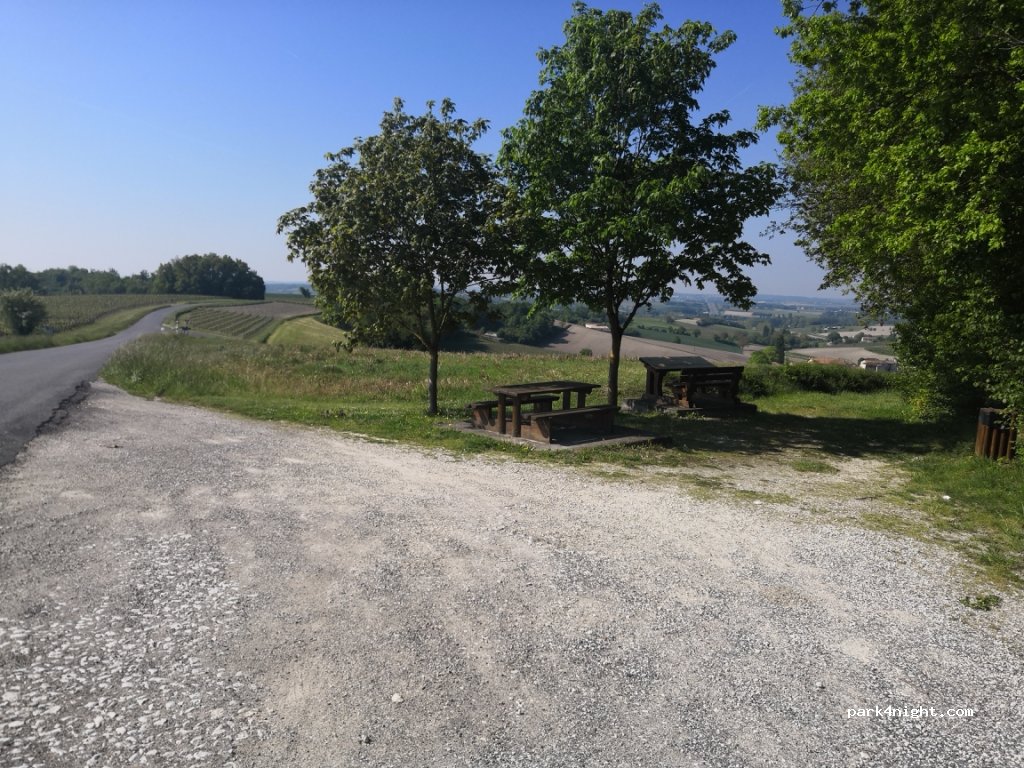 (16120) Nonaville - D14 — foto