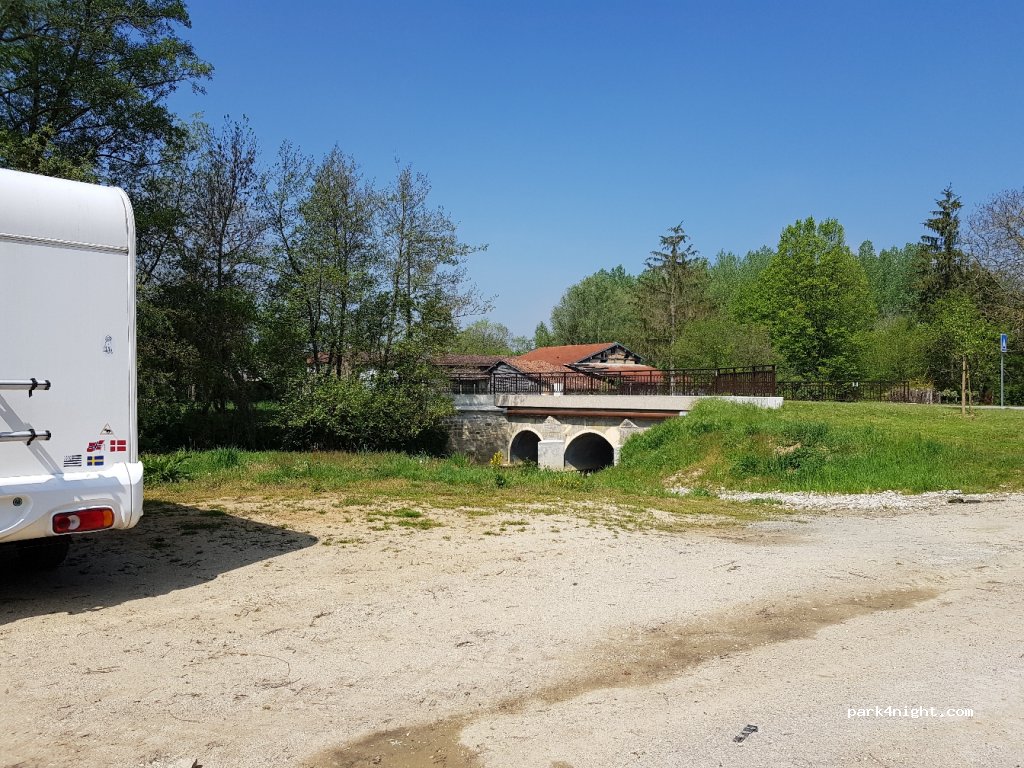 (52220) Louze - 38 Grande Rue — foto