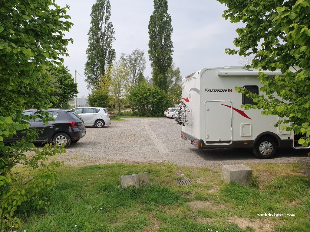 (35290) Gaël - Le Chêne — foto