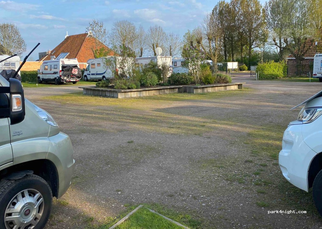 (9081 AK) Lekkum - 6 Mearsterpaed — foto