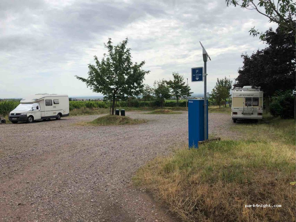 (76835) Rhodt - 90 Theresienstraße — foto