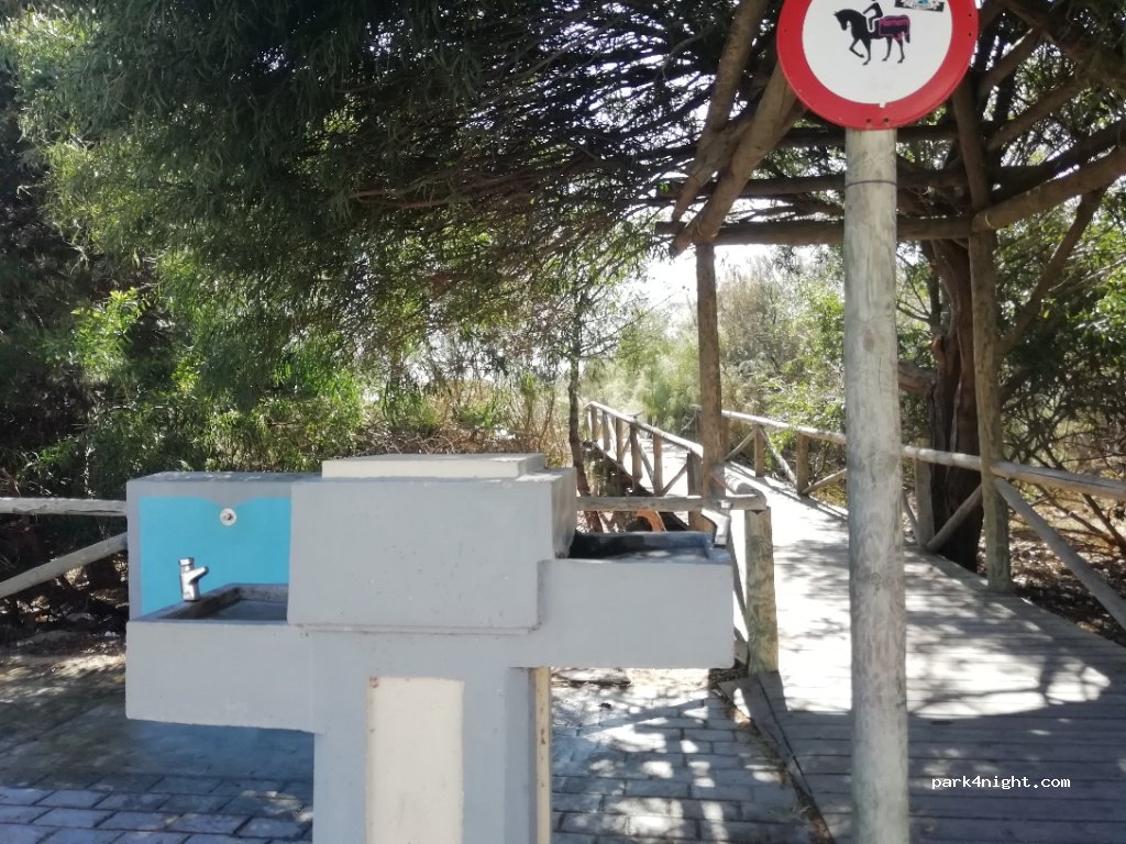 (11550) Chipiona - 27 Avenida de Camarón — foto 2
