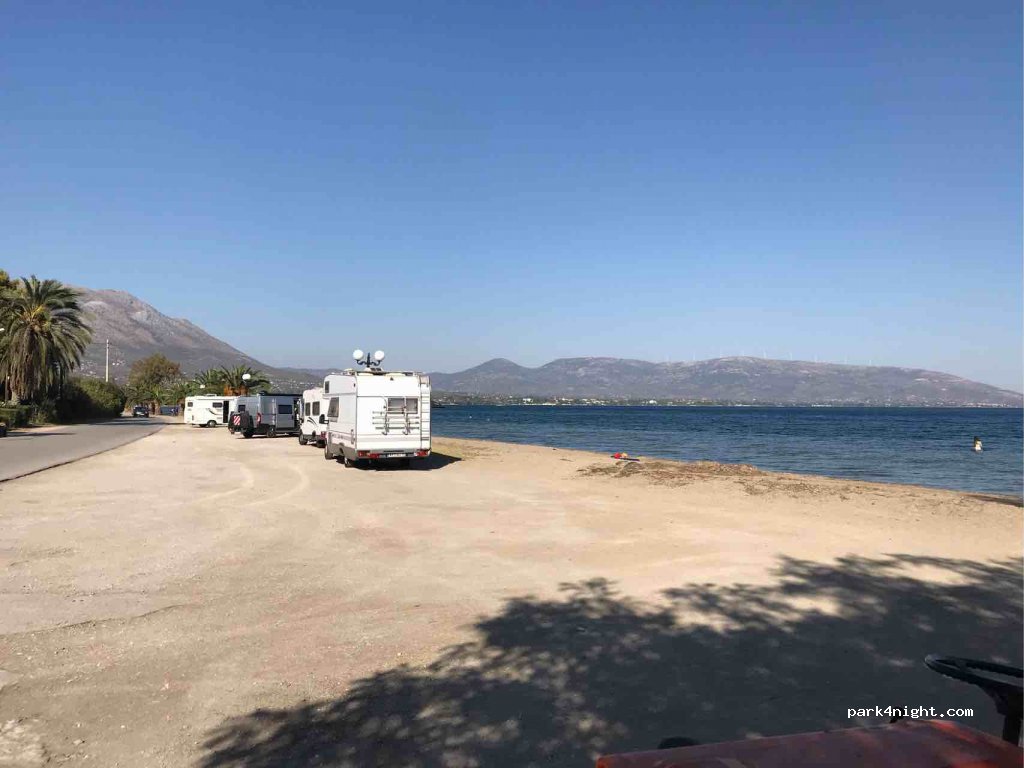 (340 08) Eretria - 1 Athanasiou Diakou — foto 2