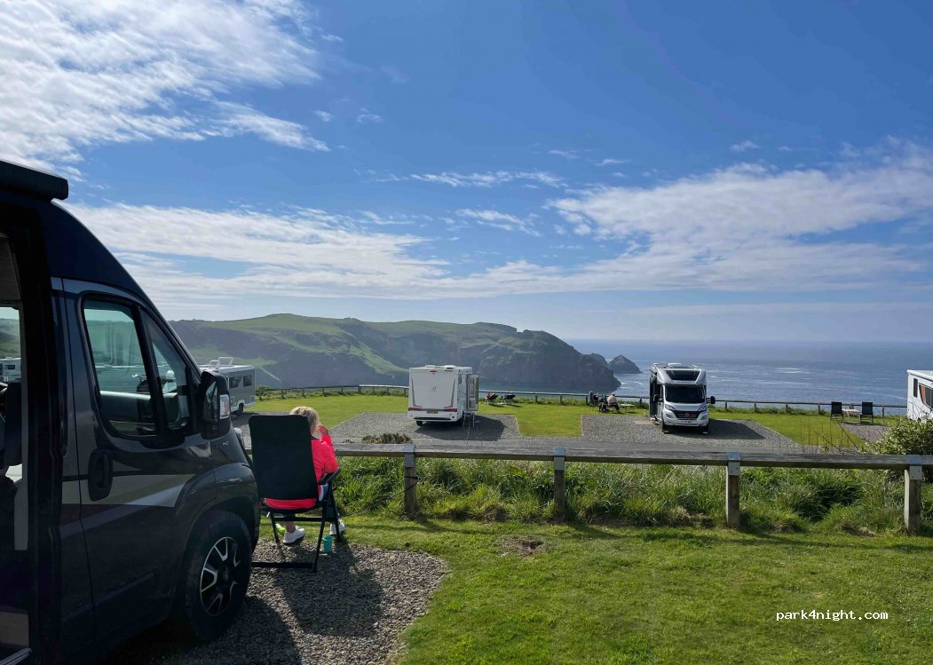 Trewethett Farm Caravan and Motorhome Club Campsite — foto 2