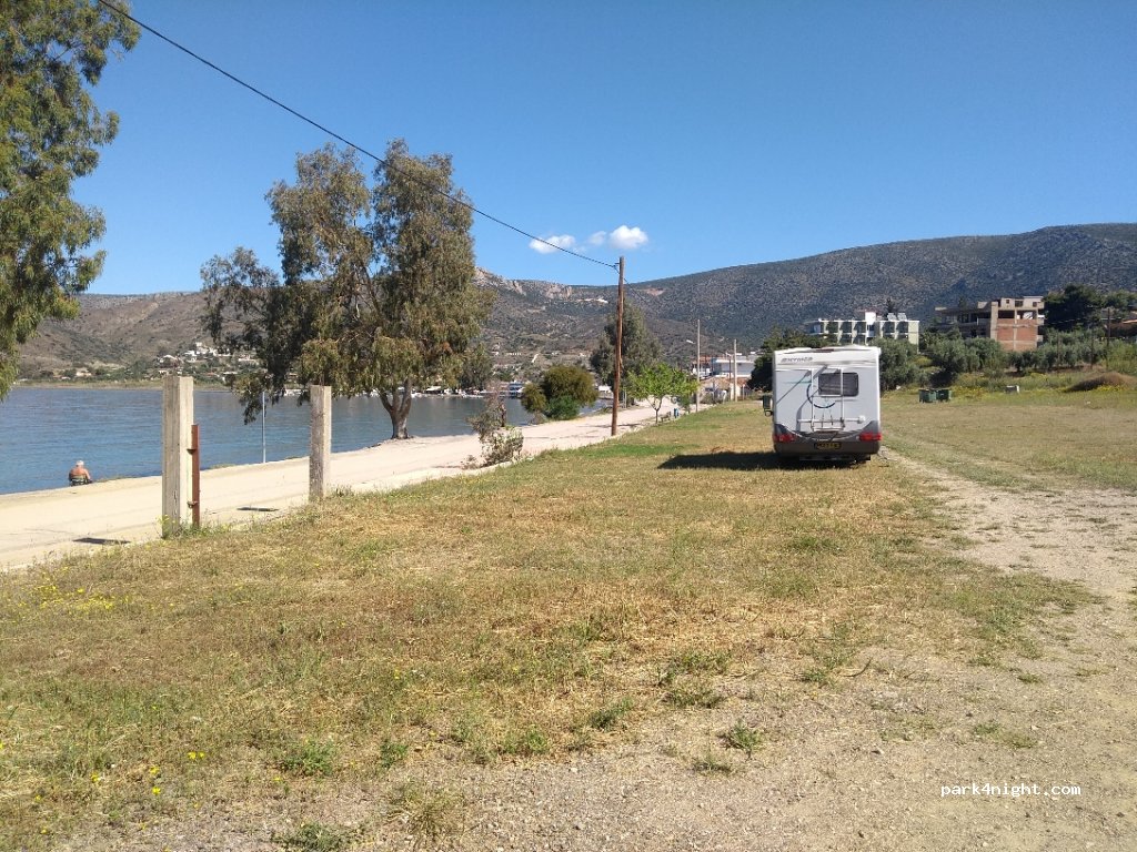 (320 10) Αλυκή - Καραϊσκάκη — foto 2