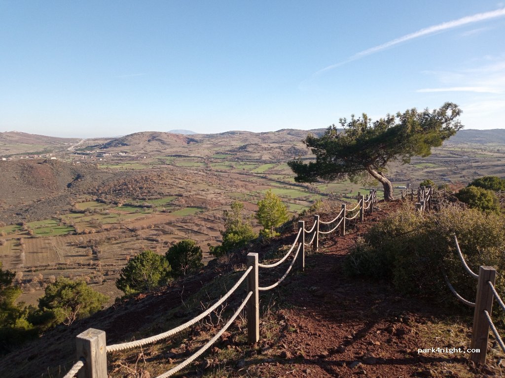 (45180) Manisa - Unnamed Road — foto 3