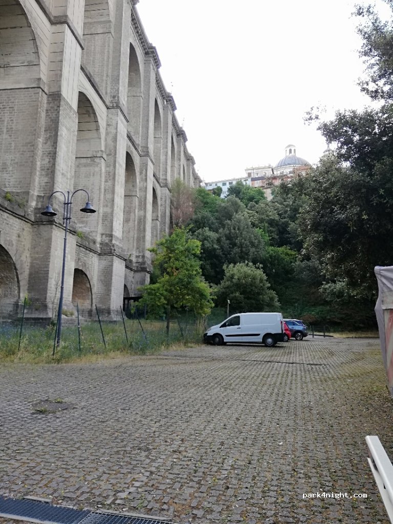 (00040) Ariccia - 26 Via del Pometo — foto