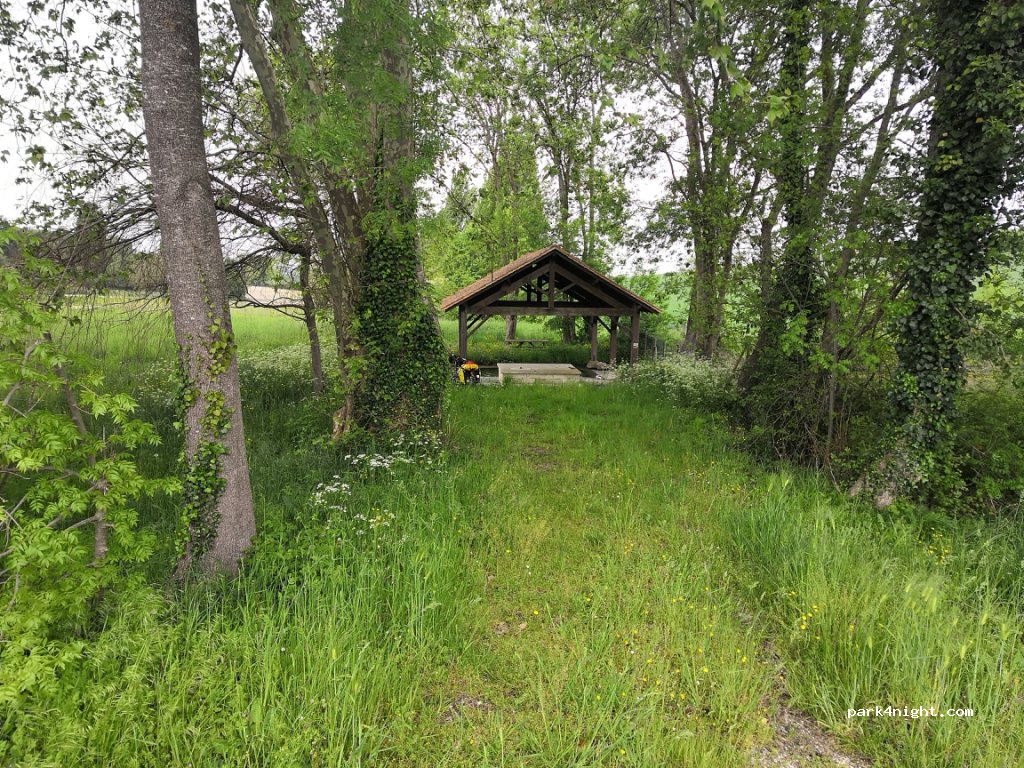 (16210) Bellon - Le Bourg — foto