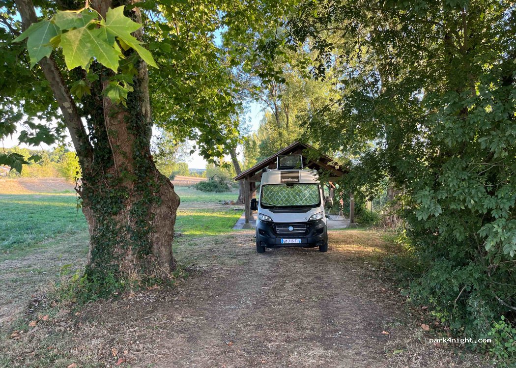 (16210) Bellon - Le Bourg — foto 3