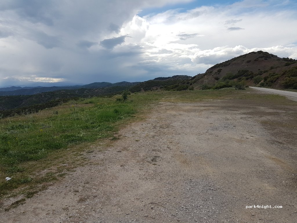 (351 00)  - Ethniki Odos Lamias Larisas — foto 2