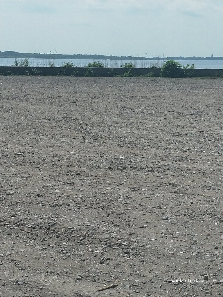 (1353 BT) Almere - 21 Sluiskade — foto