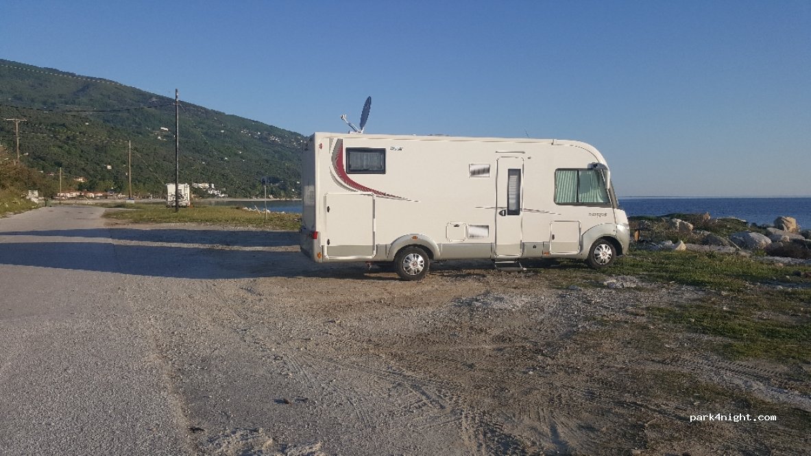 (370 01)  - Ethniki Odos 34 — foto