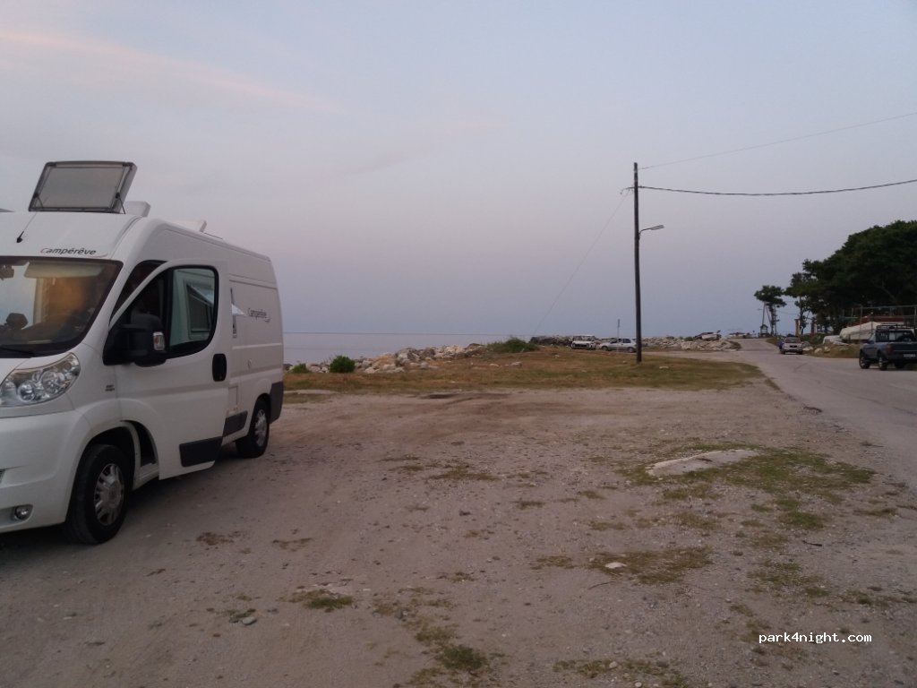 (370 01)  - Ethniki Odos 34 — foto 3