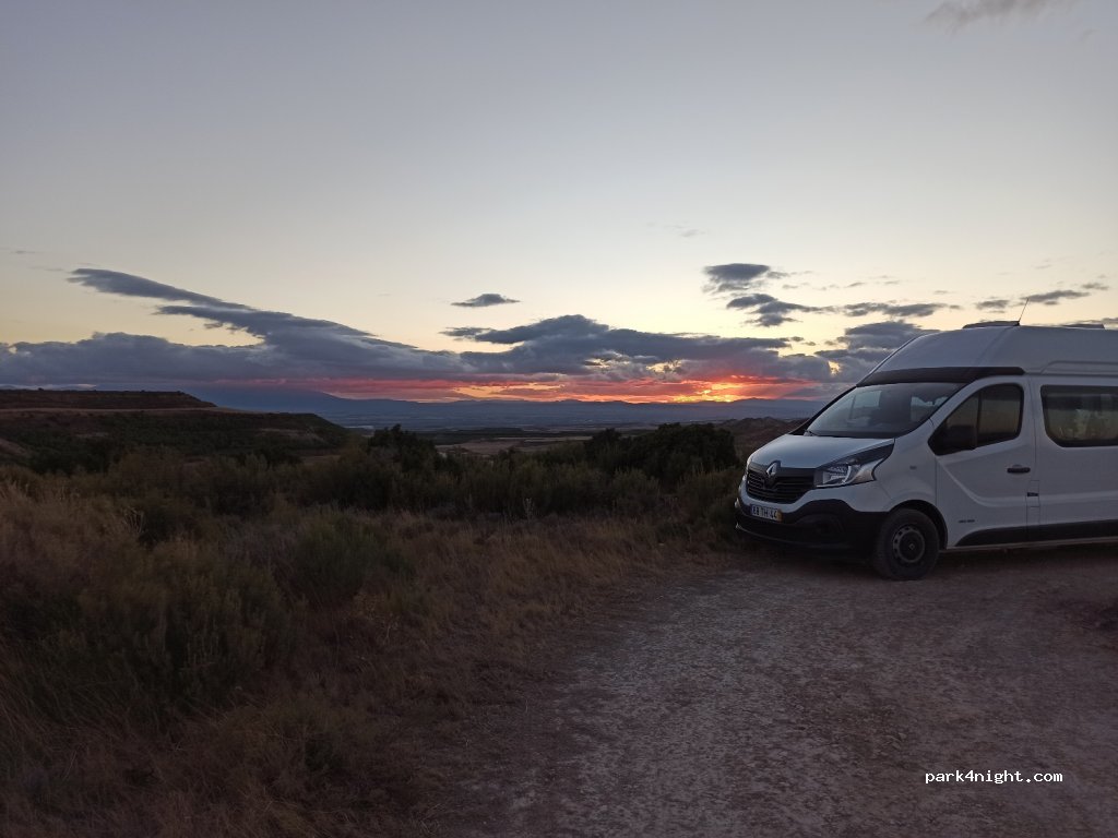 (31510) Fustiñana - Camino las Bardenas Reales — foto 3
