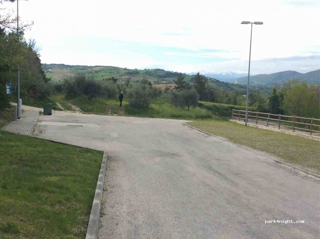 (60034) Cupramontana - 2 Via Elisa Amatori — foto