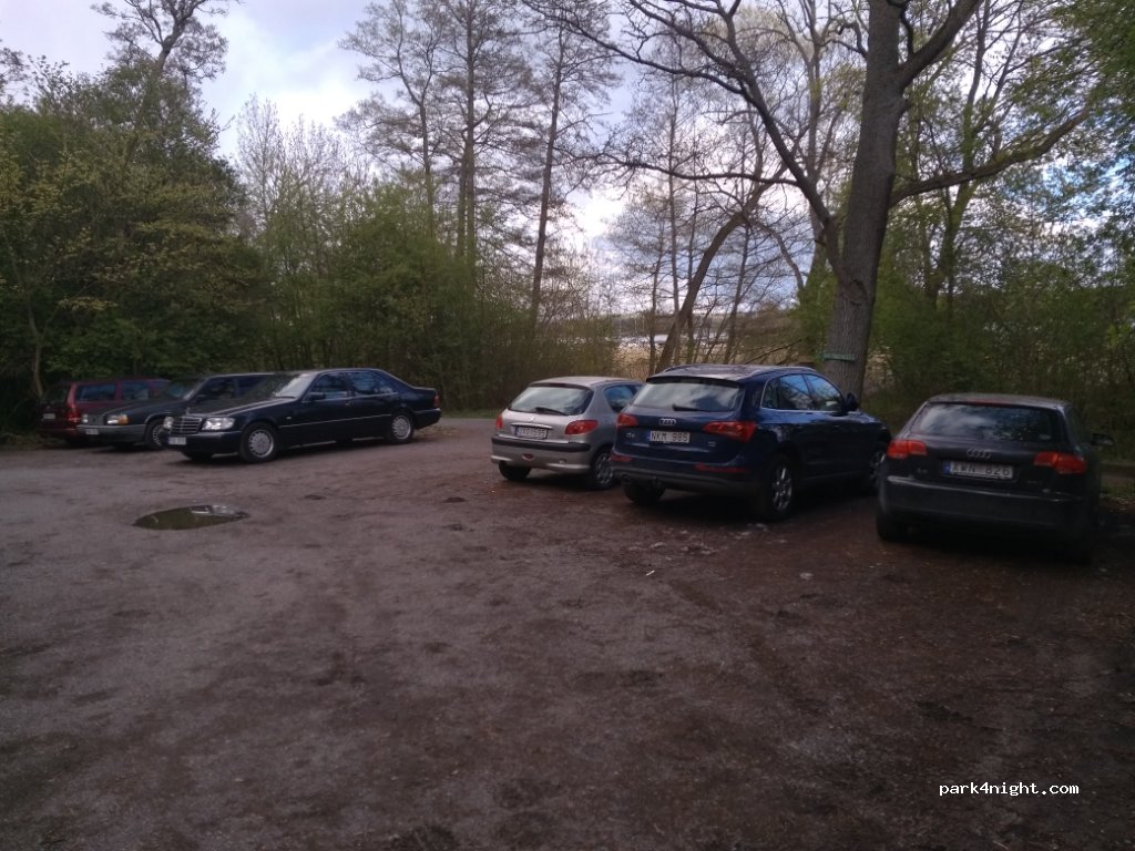 (115 25) Stockholm - Hunduddsvägen 60 — foto