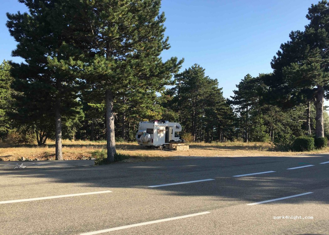 (84340) Beaumont-du-Ventoux - D974 — foto 3