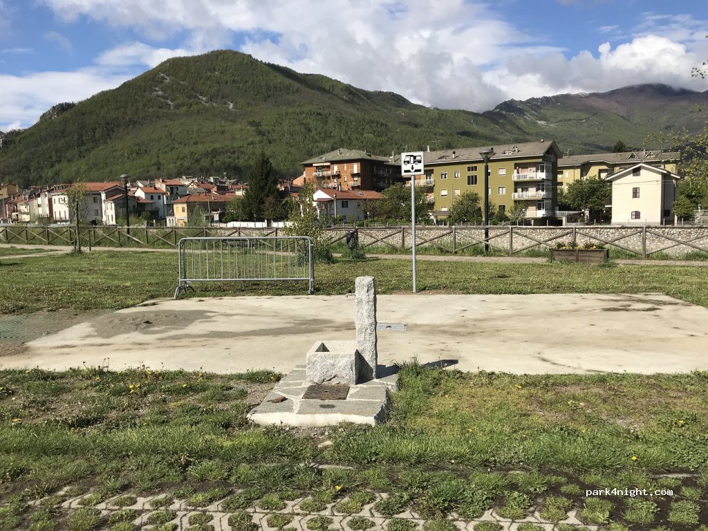(12075) Garessio - Via al Campo Sportivo — foto