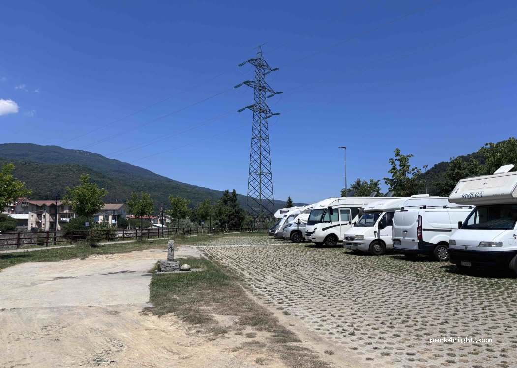 (12075) Garessio - Via al Campo Sportivo — foto 5