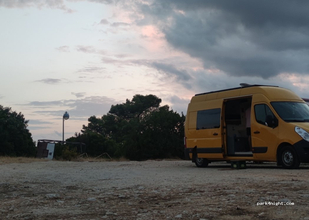 (20273) Čara - Unnamed Road — foto